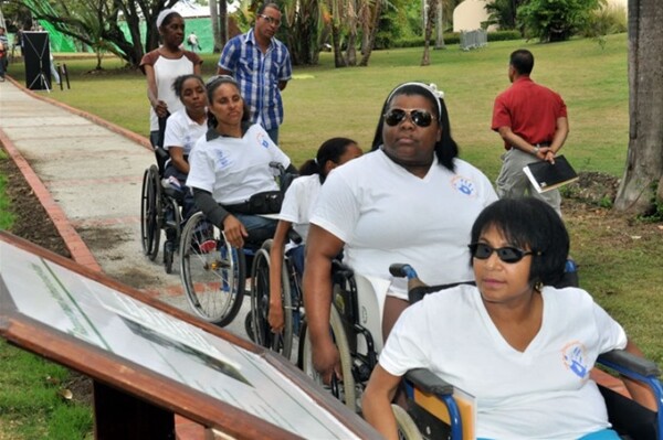 “El Sendero de los Sentidos” para personas con discapacidad