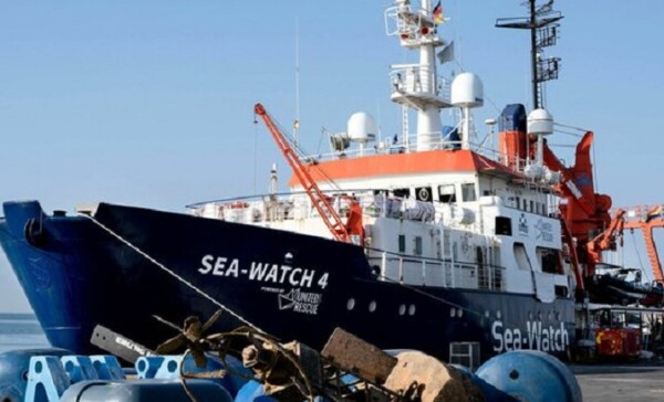 El Sea Watch 4 rescata a 104 migrantes en dos operaciones en Mediterráneo