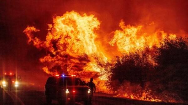 Más de 40 incendios activos disparan alarmas en peor temporada en California