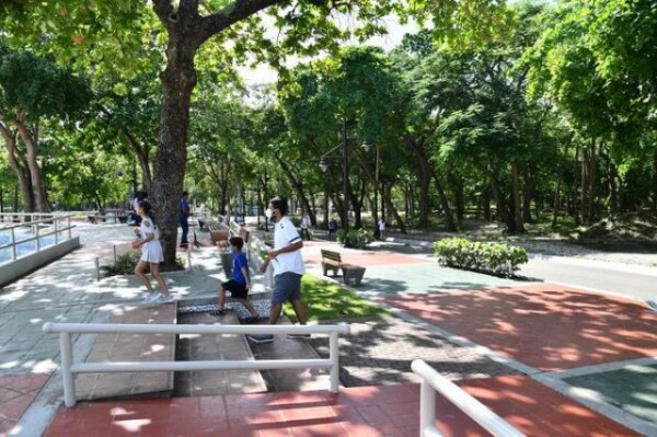 Parques y espacios públicos, un respiro para los capitaleños en tiempos de pandemia