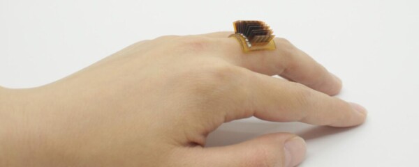 Este anillo convierte el cuerpo humano en una batería